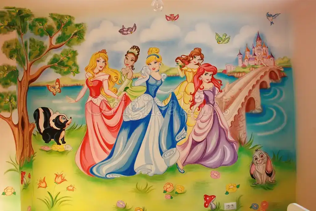 Pictură cameră fetițe cu prințese Disney și castel